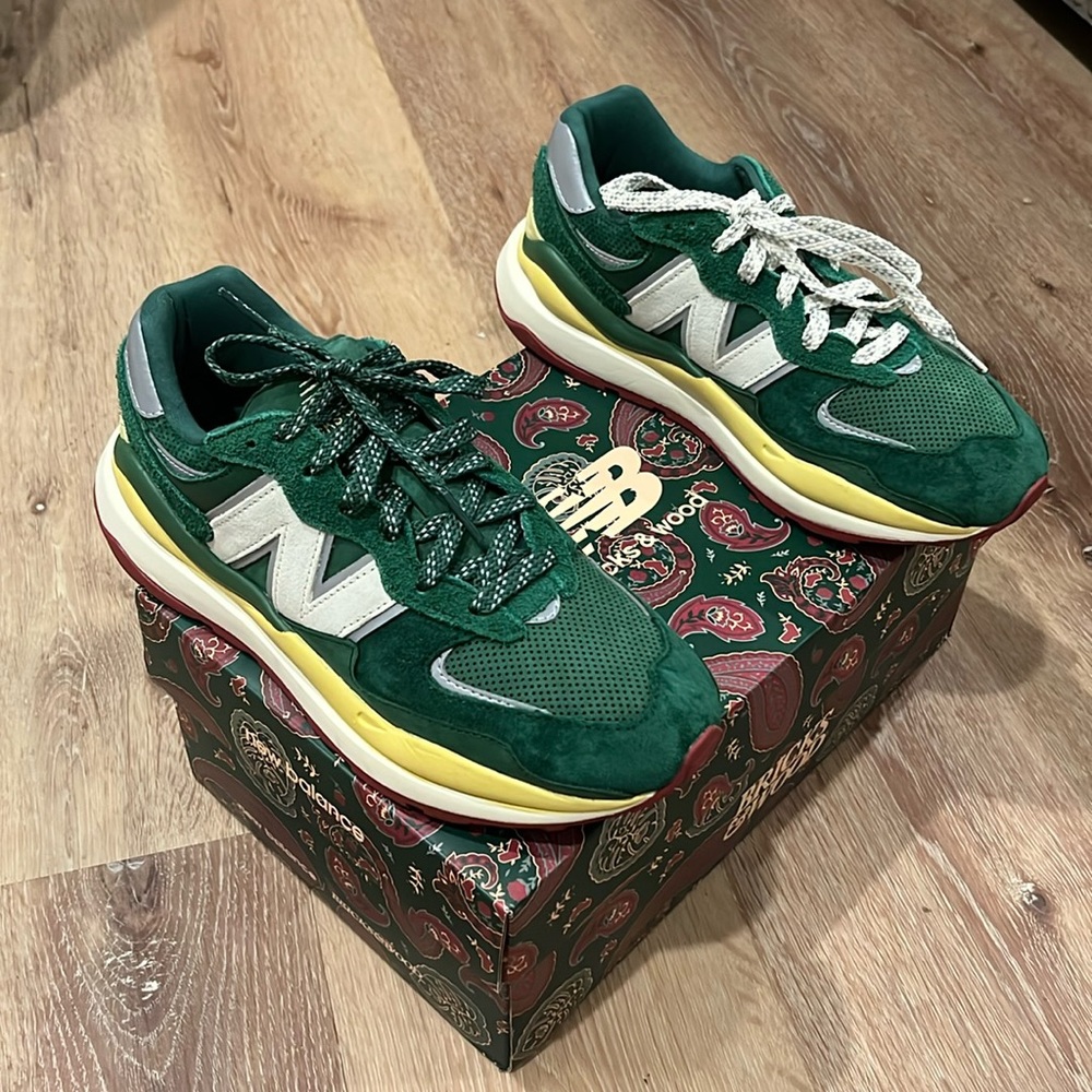 Brick & Wood New Balance…. Brand new size 7 men….8.5/9 women, box included